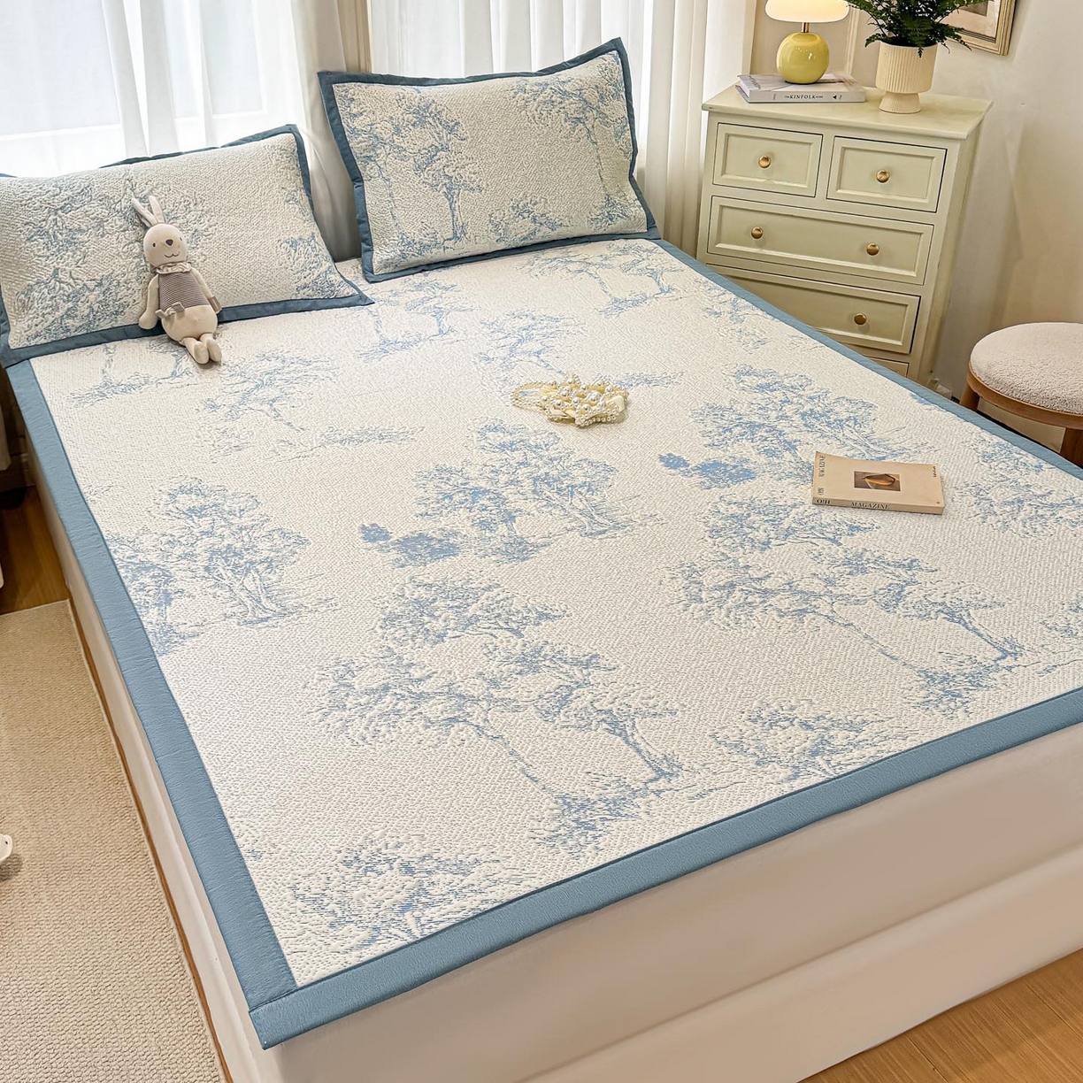 91家纺网 家纺一手货源 找家纺 帅露家纺 2026新款A类PE中分子提花软凉席席子 平铺款-迷雾森林