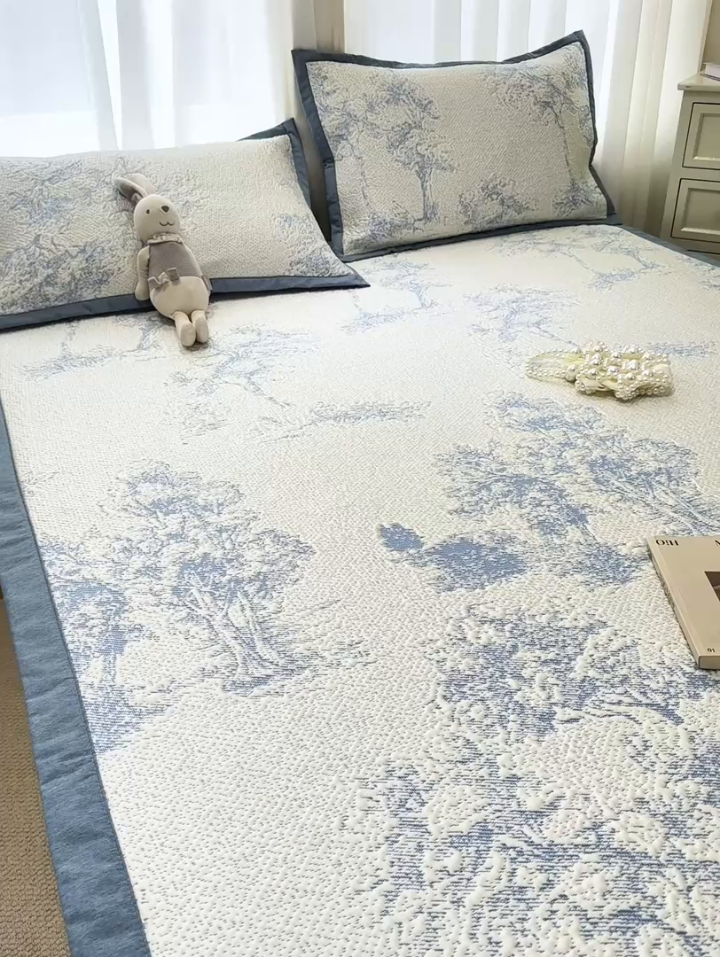 91家纺网 家纺一手货源 找家纺 帅露家纺 2026新款A类PE中分子提花软凉席席子 平铺款-迷雾森林