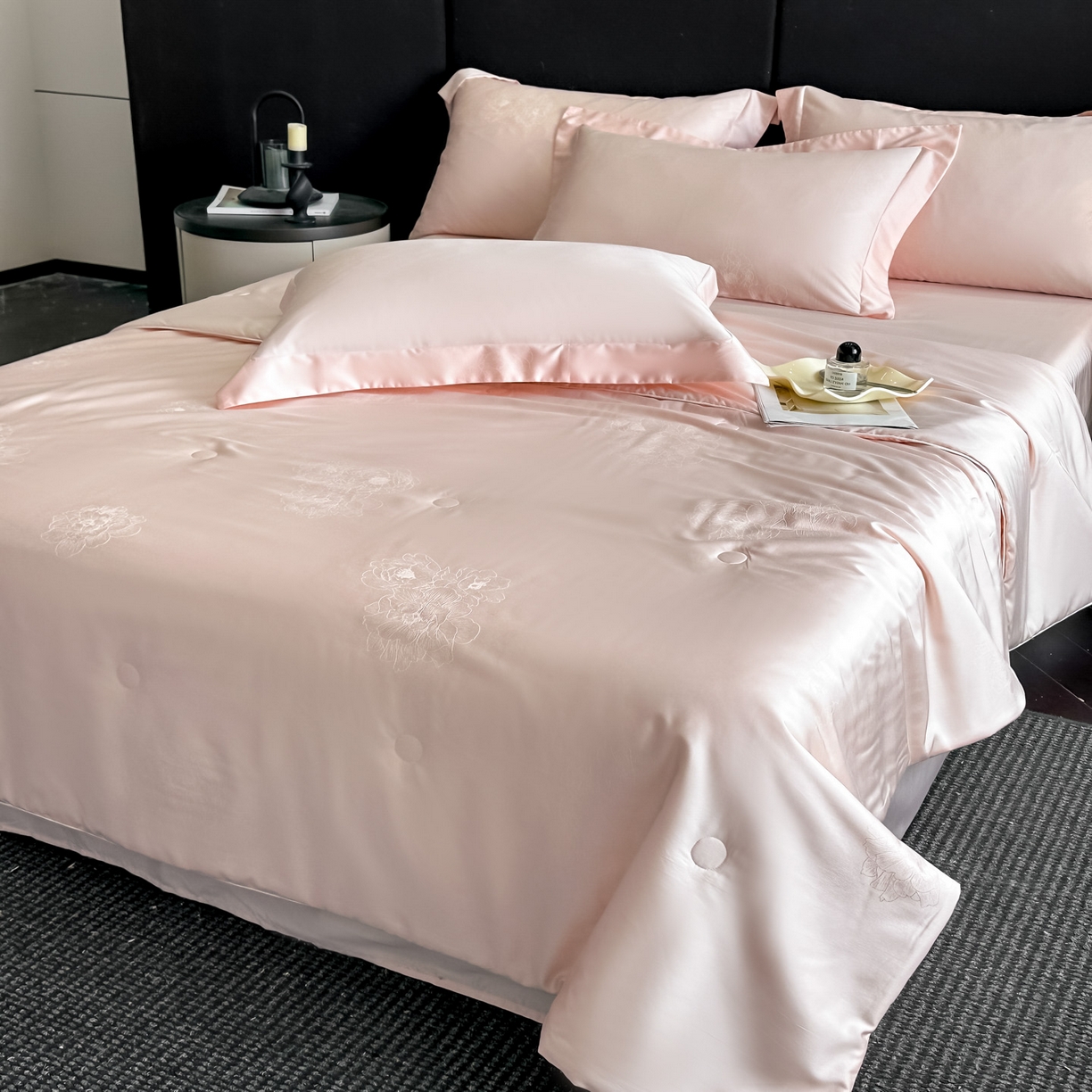 91家纺网 家纺一手货源 找家纺 （总）新方向 2026A类20%蚕丝提花天丝棉夏被四件套 65%60s兰精天丝 35%100支长绒棉-花影