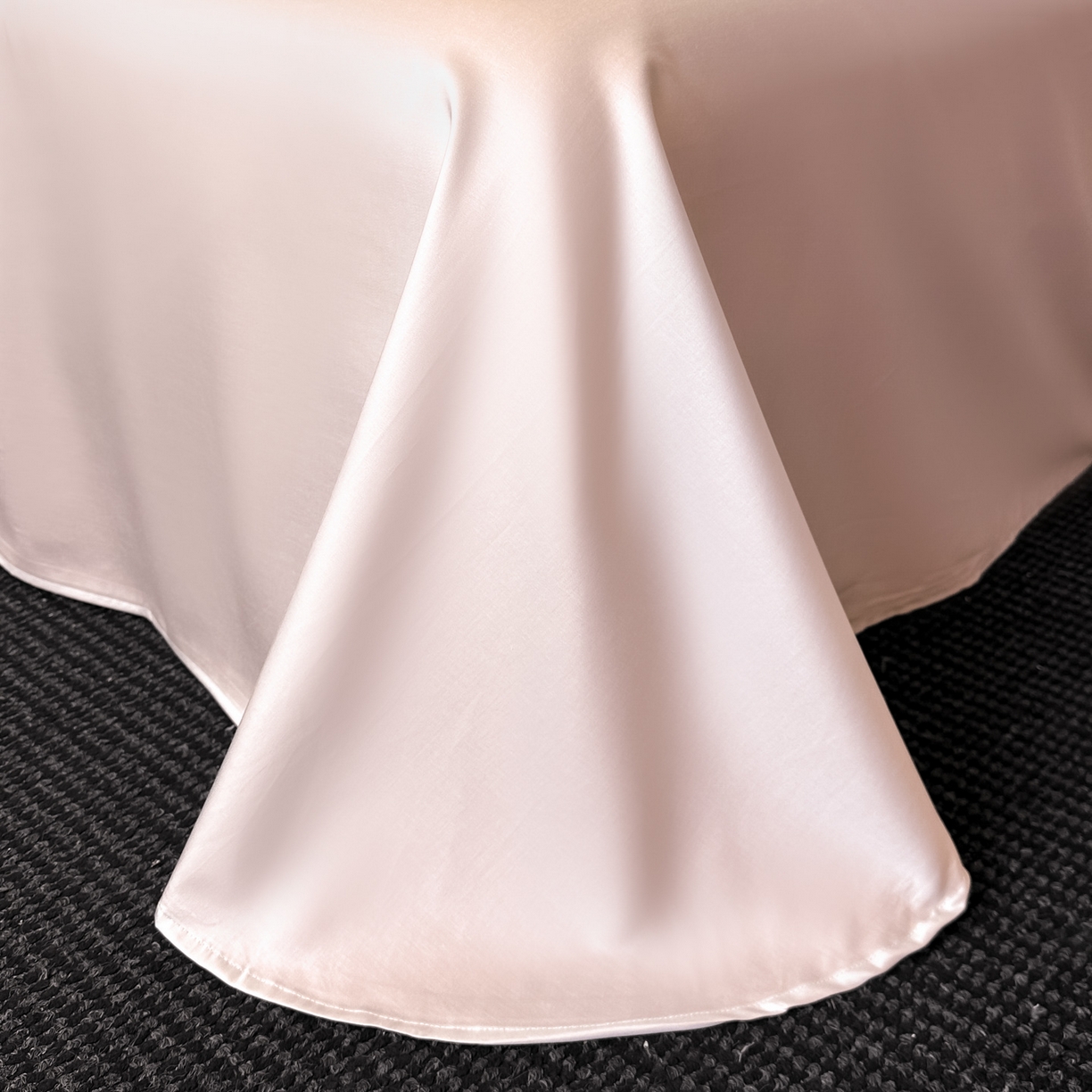 91家纺网 家纺一手货源 找家纺 新方向 2026年提花A类20%蚕丝天丝棉夏被四件套 花影-山茶粉