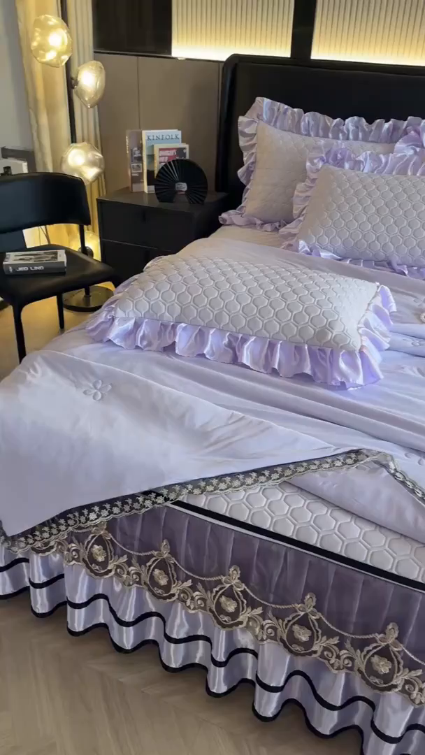 91家纺网 家纺一手货源 找家纺 好儿喜家纺 2026新款夏季夏被四件套乳胶床裙款-雅颂系列 雅颂-浅紫