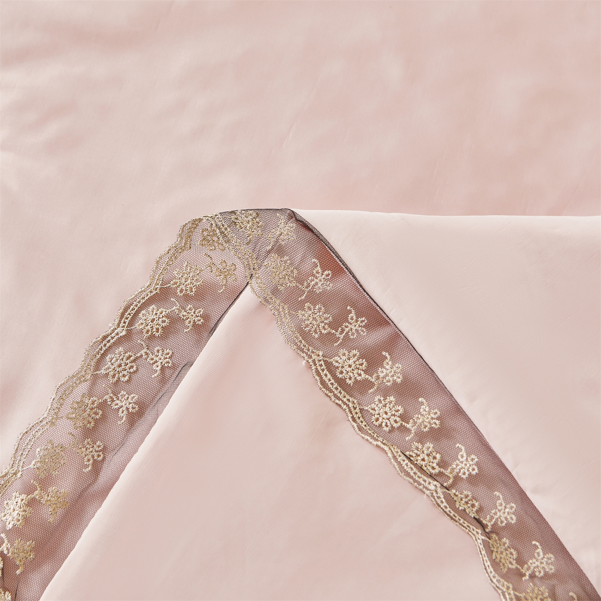 91家纺网 家纺一手货源 找家纺 好儿喜家纺 2026新款夏季高端乳胶凉席三件套可脱卸花边凉席-雅颂系列 雅颂-浅粉