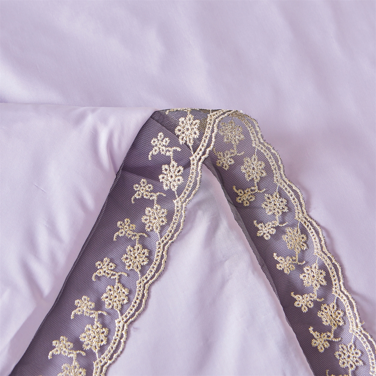 91家纺网 家纺一手货源 找家纺 好儿喜家纺 2026新款夏季高端乳胶凉席三件套可脱卸花边凉席-雅颂系列 雅颂-浅紫