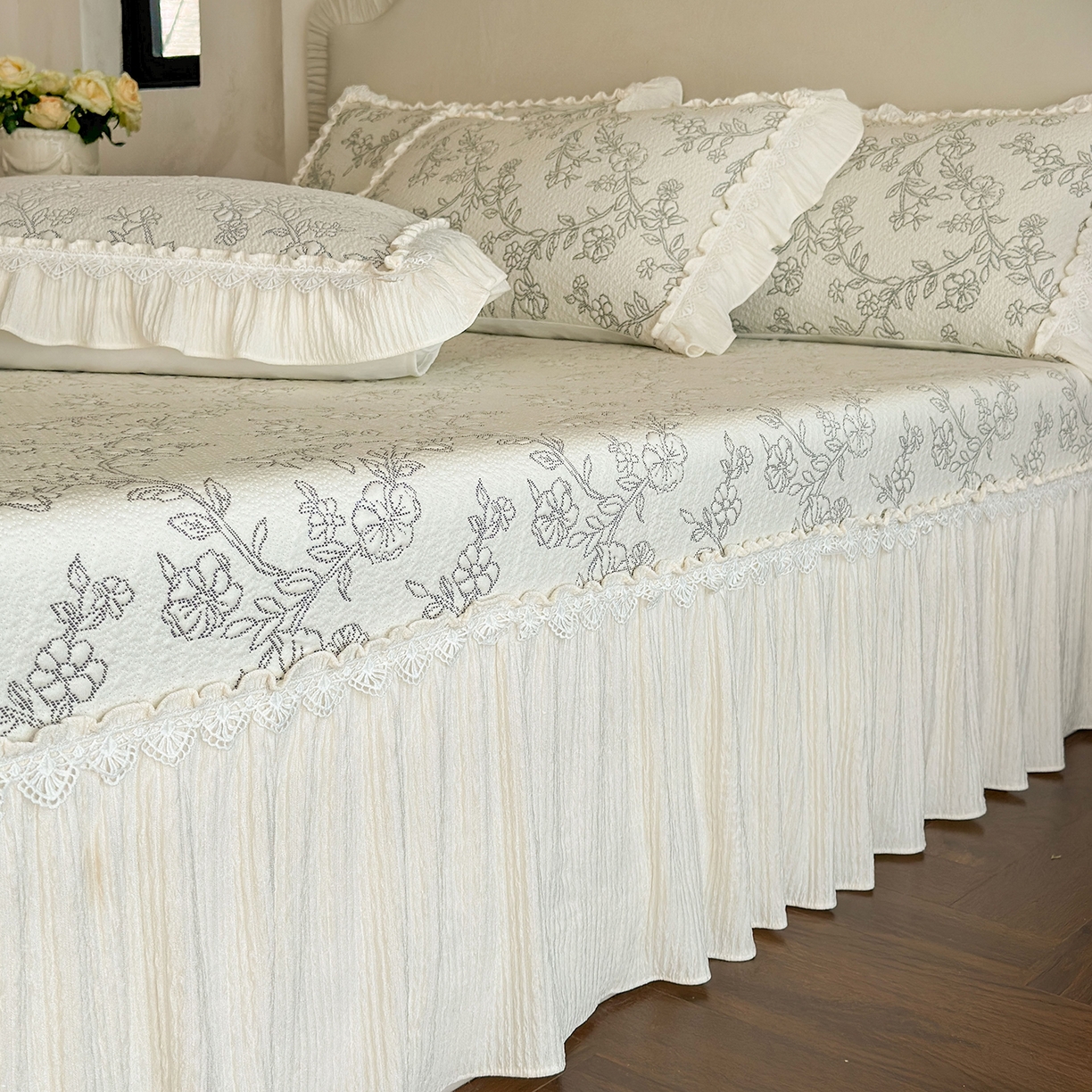 91家纺网 家纺一手货源 找家纺 （总）乐朵家居 2026新款 楠枝（加厚复合）凉豆豆 凉席三件套