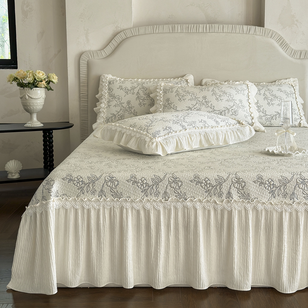 91家纺网 家纺一手货源 找家纺 乐朵家居 2026新款 楠枝（加厚复合）凉豆豆 凉席三件套 灰