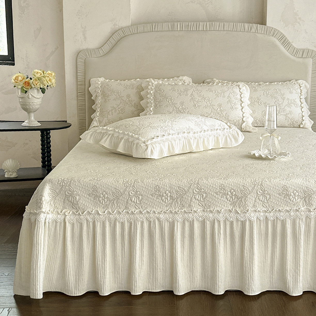 91家纺网 家纺一手货源 找家纺 乐朵家居 2026新款 楠枝（加厚复合）凉豆豆 凉席三件套 卡其