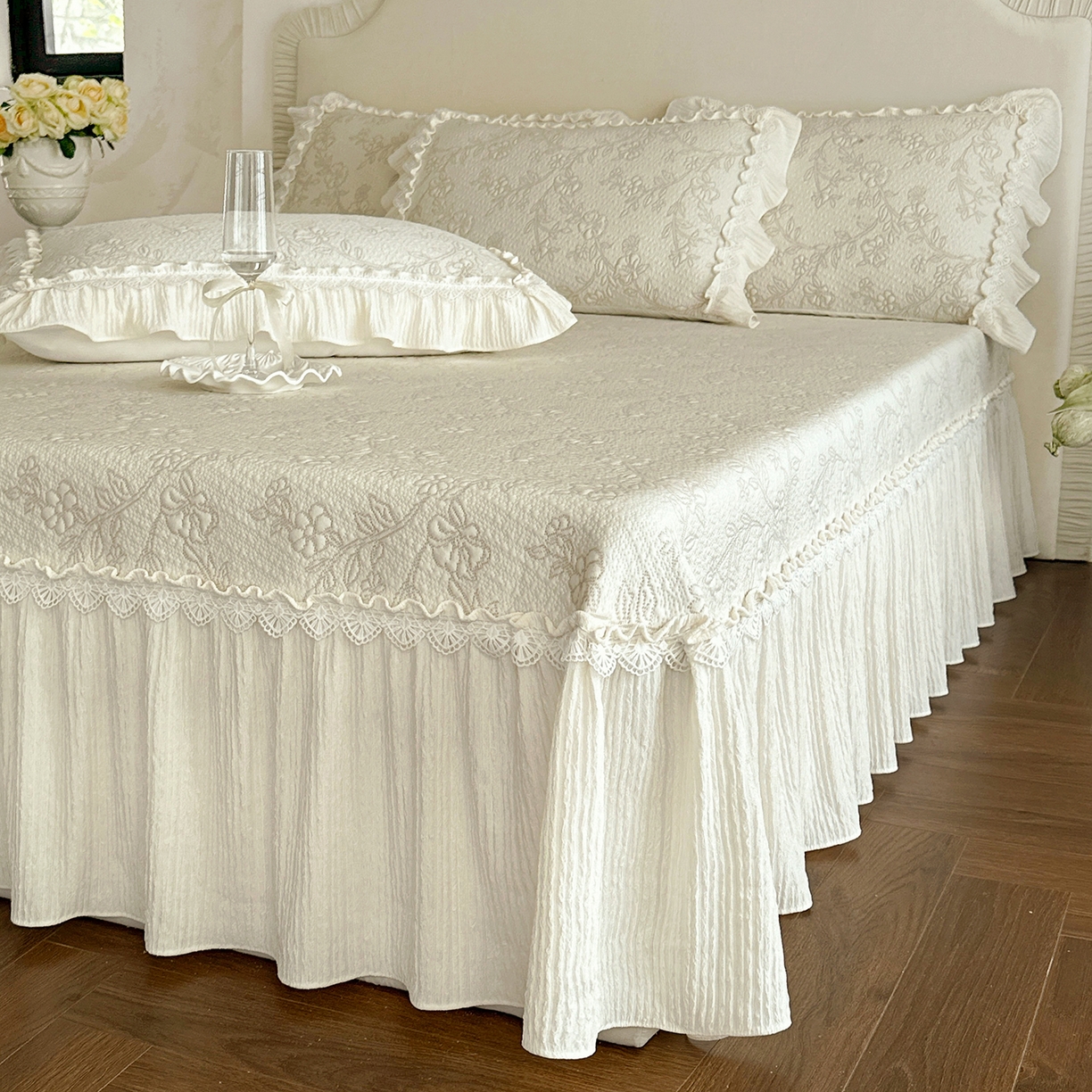 91家纺网 家纺一手货源 找家纺 乐朵家居 2026新款 楠枝（加厚复合）凉豆豆 凉席三件套 卡其