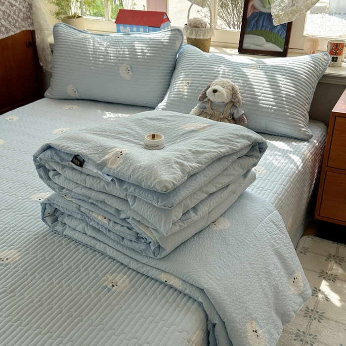 91家纺网 家纺一手货源 找家纺 （总）贝扬思家纺 2026春夏新款高品质A类泡芙纱床盖夏被夏凉被空调被四件套-青提系列