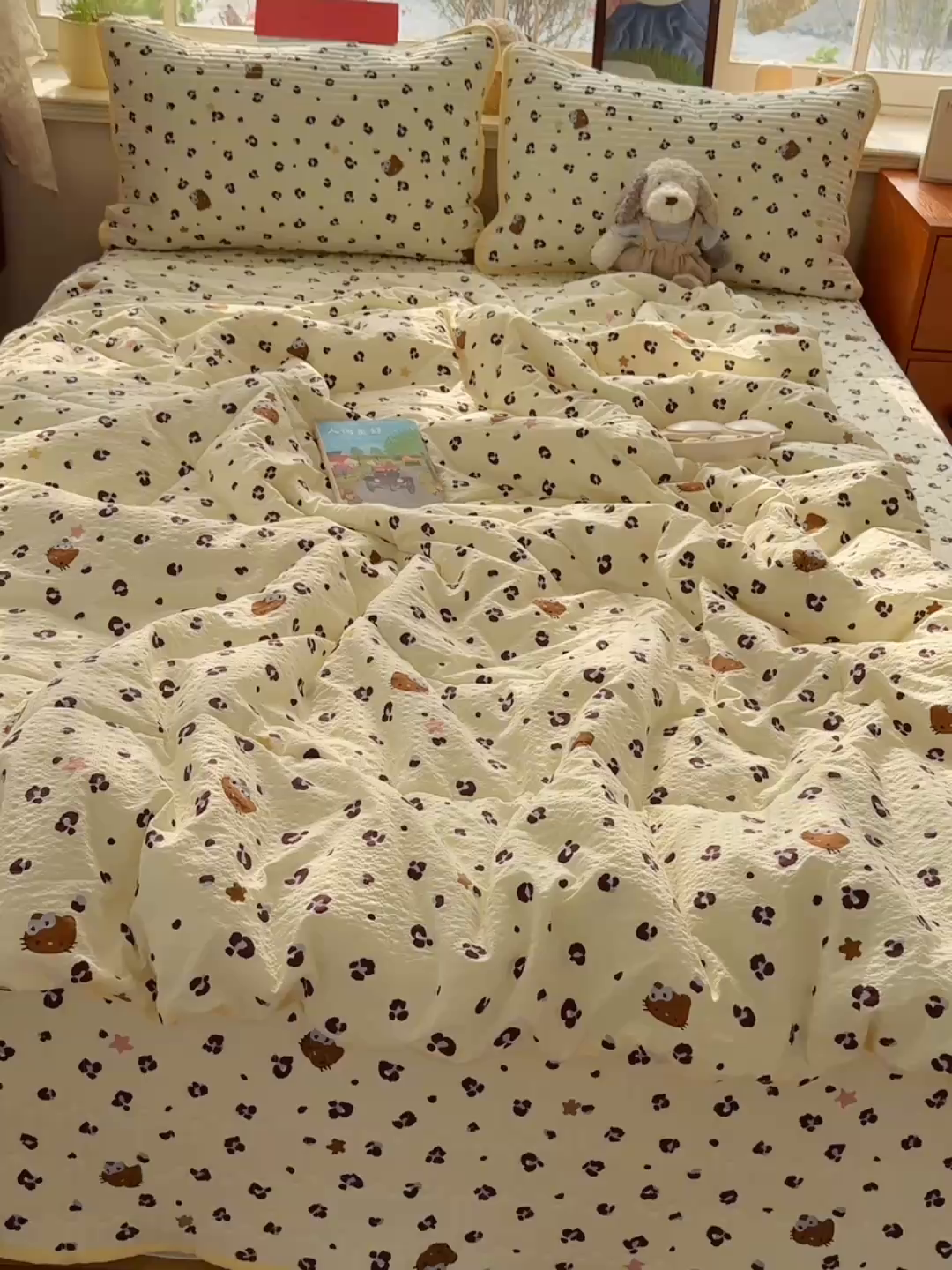 91家纺网 家纺一手货源 找家纺 贝扬思家纺 2026春夏新款高品质A类泡芙纱床盖夏被夏凉被空调被四件套-青提系列 青提-豹纹黄星