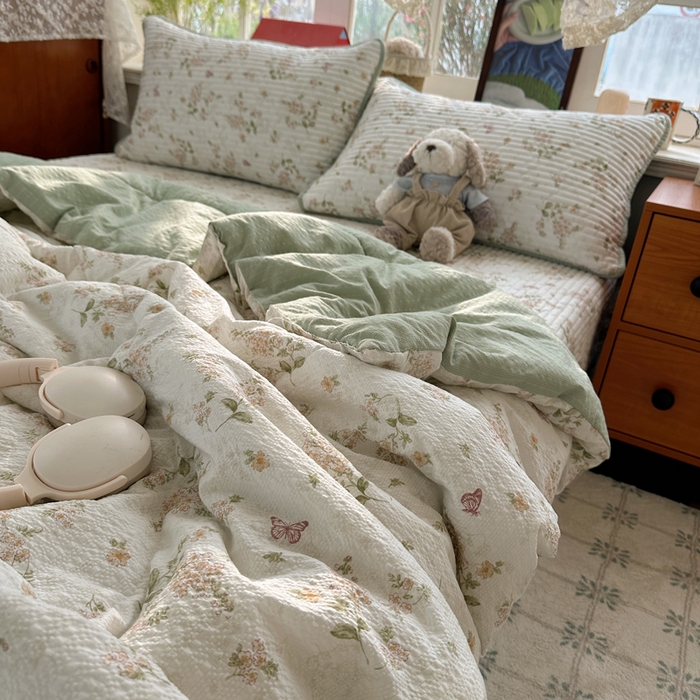 91家纺网 家纺一手货源 找家纺 贝扬思家纺 2026春夏新款高品质A类泡芙纱床盖夏被夏凉被空调被四件套-青提系列 青提-蝶栖黄花