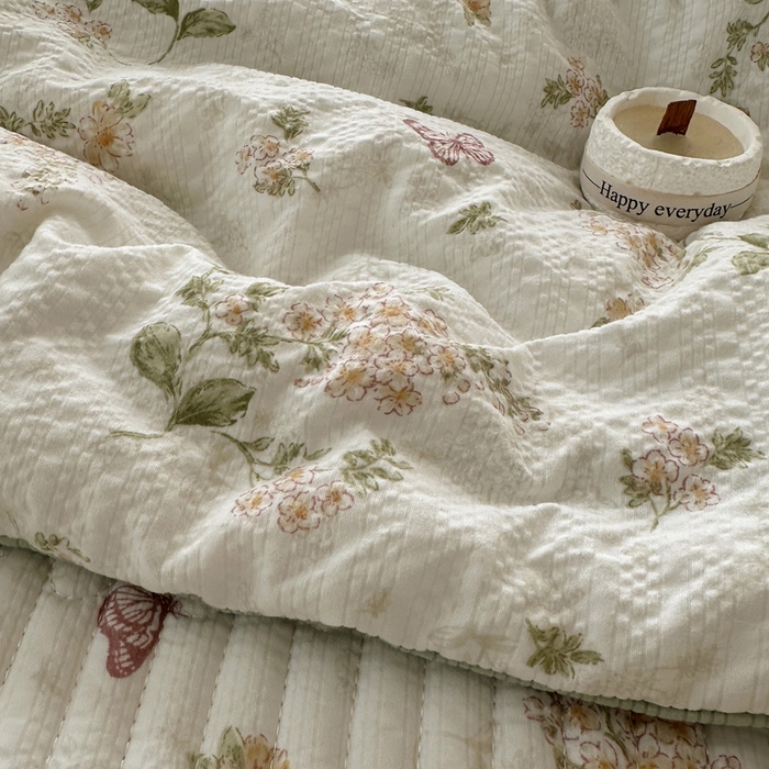 91家纺网 家纺一手货源 找家纺 贝扬思家纺 2026春夏新款高品质A类泡芙纱床盖夏被夏凉被空调被四件套-青提系列 青提-蝶栖黄花