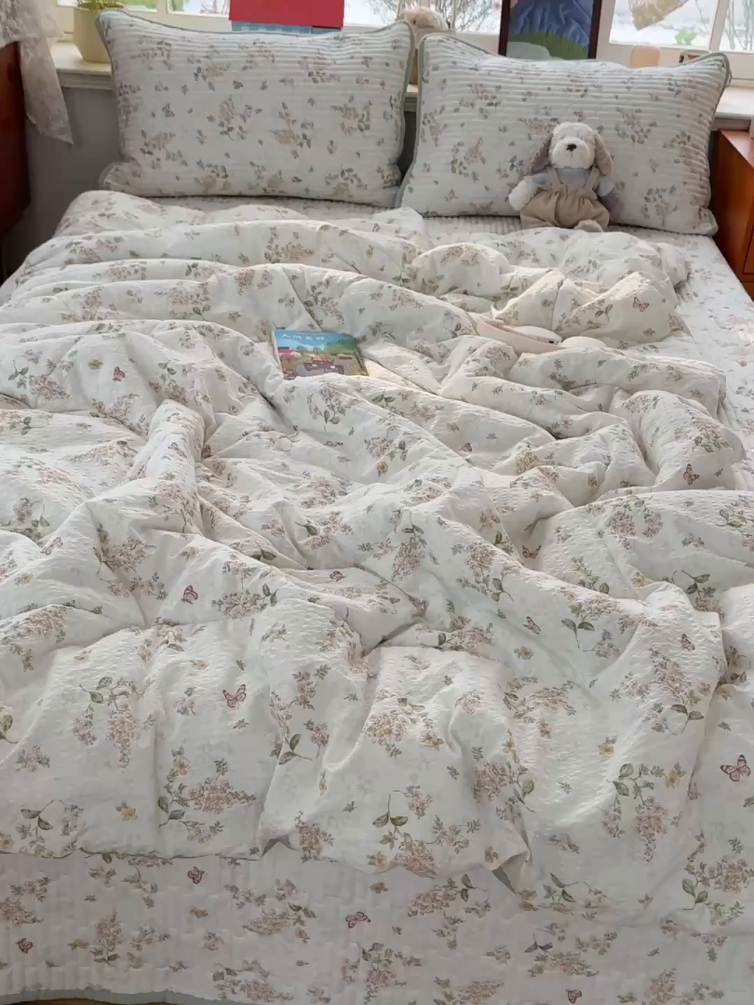 91家纺网 家纺一手货源 找家纺 贝扬思家纺 2026春夏新款高品质A类泡芙纱床盖夏被夏凉被空调被四件套-青提系列 青提-蝶栖黄花