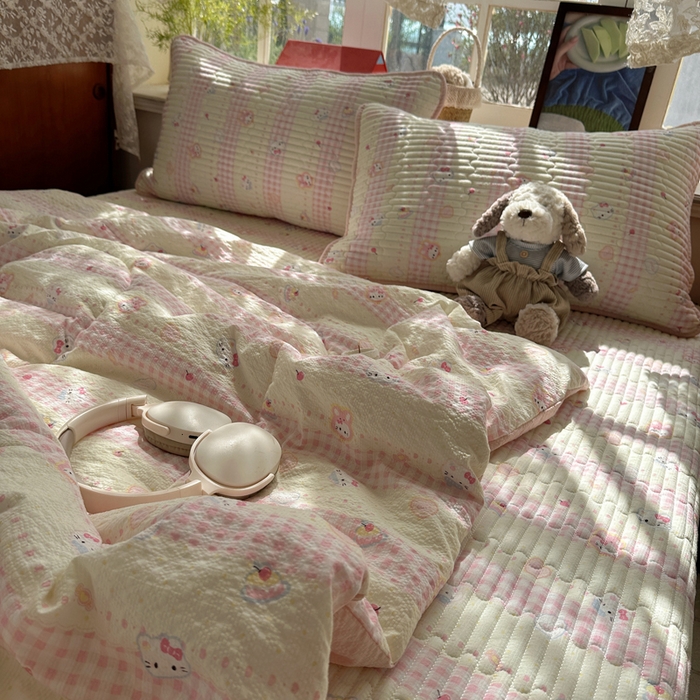 91家纺网 家纺一手货源 找家纺 贝扬思家纺 2026春夏新款高品质A类泡芙纱床盖夏被夏凉被空调被四件套-青提系列 青提-黄粉猫团