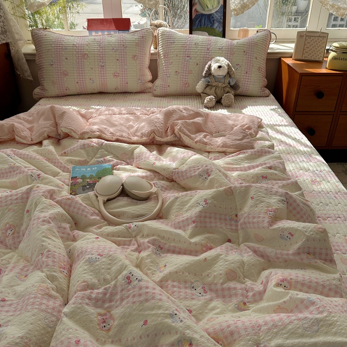 91家纺网 家纺一手货源 找家纺 贝扬思家纺 2026春夏新款高品质A类泡芙纱床盖夏被夏凉被空调被四件套-青提系列 青提-黄粉猫团