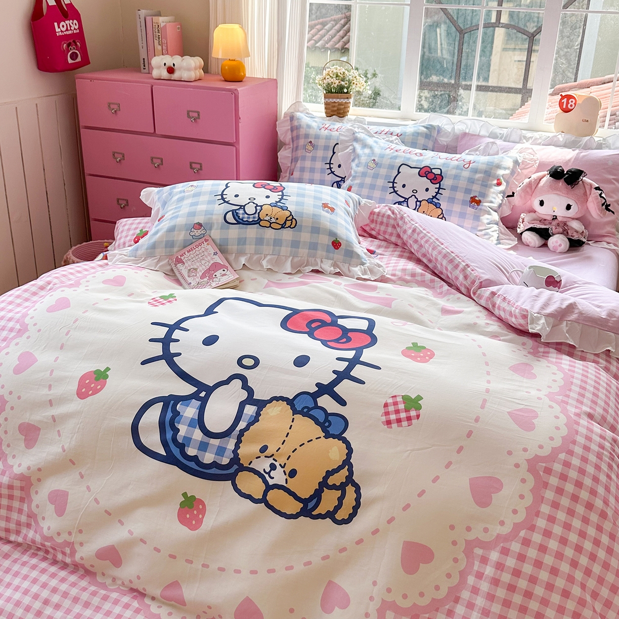 91家纺网 家纺一手货源 找家纺 玉元坊 2026新款三丽鸥正版授权凯蒂猫床单床笠床裙全棉纯棉三四件套 奶油凯蒂猫-白花边