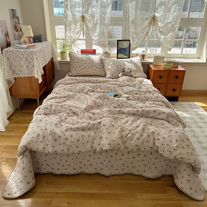 91家纺网 家纺一手货源 找家纺 贝扬思家纺 2026春夏新款高品质A类泡芙纱床盖夏被夏凉被空调被四件套-青提系列 青提-酒渍樱桃