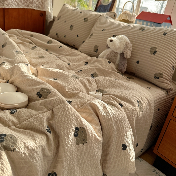 91家纺网 家纺一手货源 找家纺 贝扬思家纺 2026春夏新款高品质A类泡芙纱床盖夏被夏凉被空调被四件套-青提系列 青提-咖啡小猫