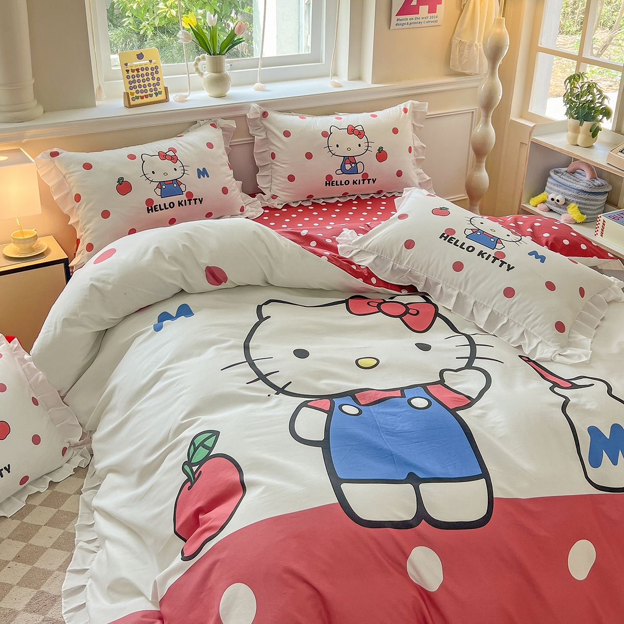 91家纺网 家纺一手货源 找家纺 玉元坊 2026新款三丽鸥正版授权凯蒂猫床单床笠床裙全棉纯棉三四件套 大版苹果KT-白花边