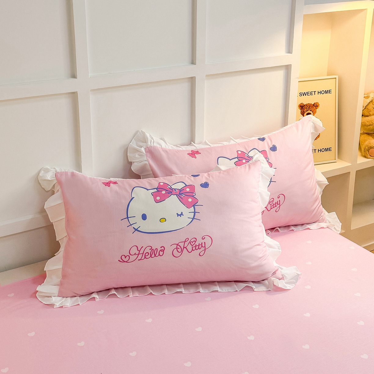 91家纺网 家纺一手货源 找家纺 玉元坊 2026新款三丽鸥正版授权凯蒂猫床单床笠床裙全棉纯棉三四件套 大版花边-俏皮凯蒂