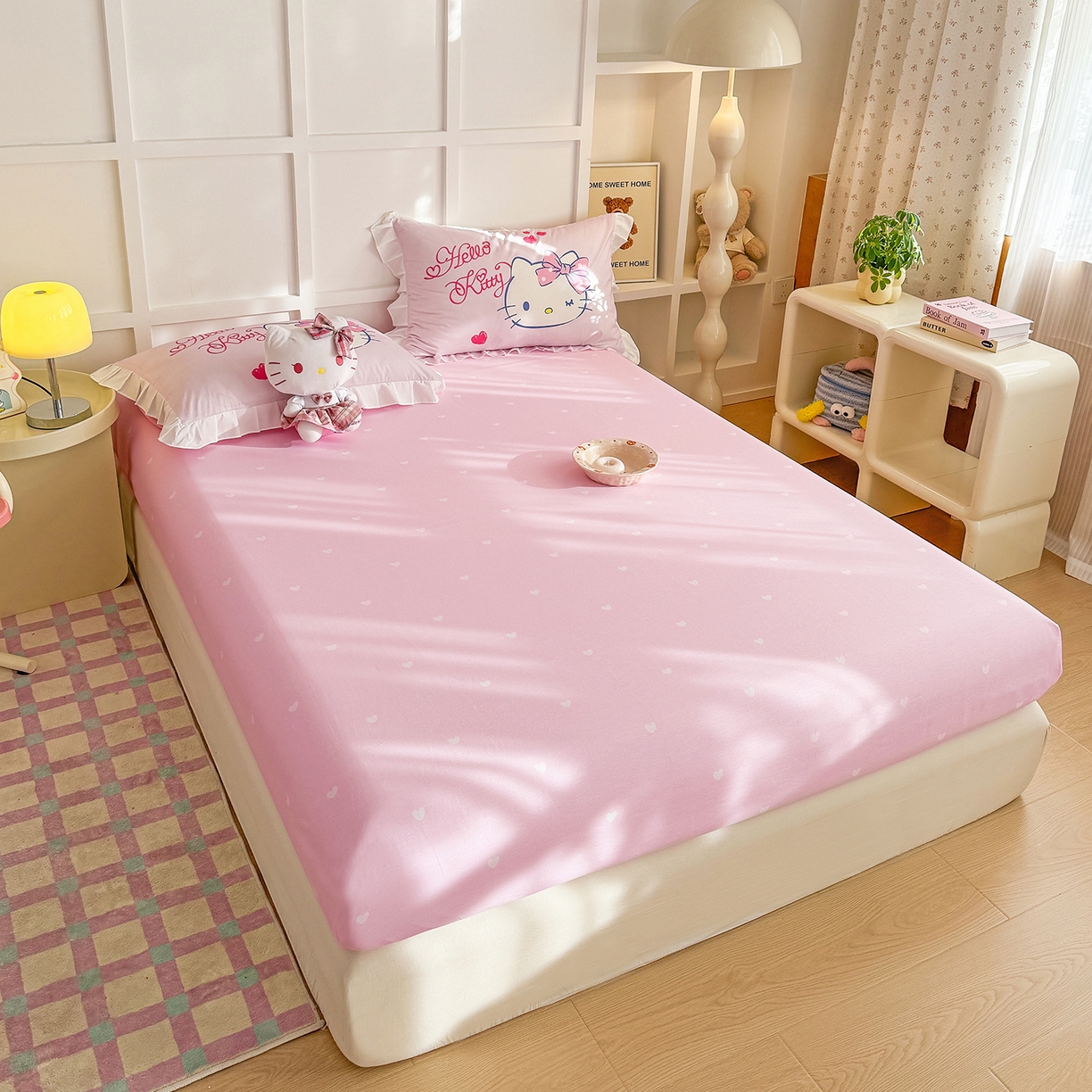 91家纺网 家纺一手货源 找家纺 玉元坊 2026新款三丽鸥正版授权凯蒂猫床单床笠床裙全棉纯棉三四件套 大版花边-甜心凯蒂