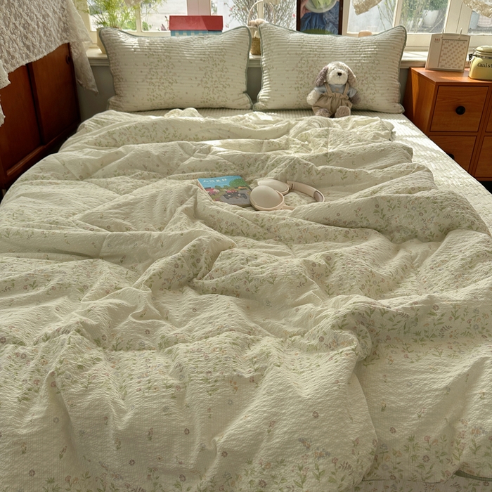 91家纺网 家纺一手货源 找家纺 贝扬思家纺 2026春夏新款高品质A类泡芙纱床盖夏被夏凉被空调被四件套-青提系列 青提-浅夏花信