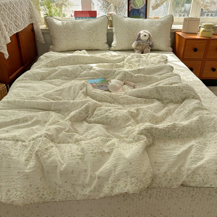 91家纺网 家纺一手货源 找家纺 贝扬思家纺 2026春夏新款高品质A类泡芙纱床盖夏被夏凉被空调被四件套-青提系列 青提-浅夏花信