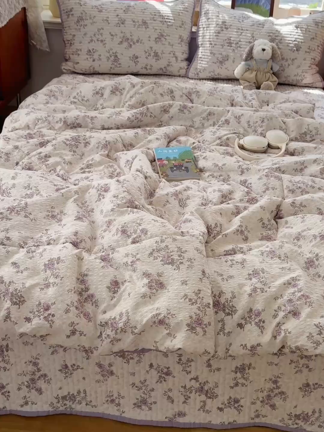 91家纺网 家纺一手货源 找家纺 贝扬思家纺 2026春夏新款高品质A类泡芙纱床盖夏被夏凉被空调被四件套-青提系列 青提-柔紫碎花屿