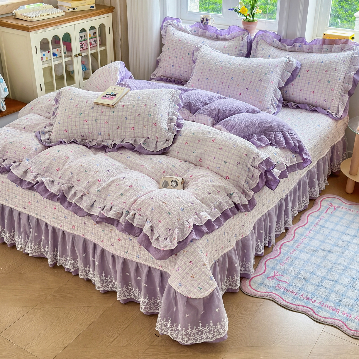 91家纺网 家纺一手货源 找家纺 雅眠居 2026直播爆款泡芙双层纱蕾丝花边被套款床盖款四件套 彩结