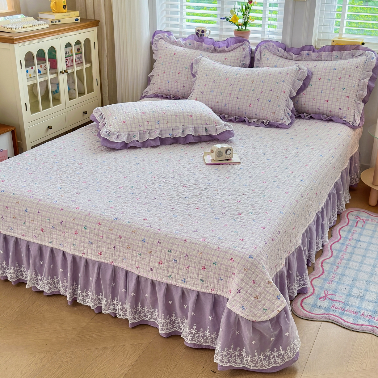 91家纺网 家纺一手货源 找家纺 雅眠居 2026直播爆款泡芙双层纱蕾丝花边被套款床盖款四件套 彩结