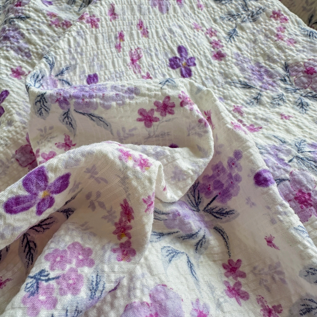 91家纺网 家纺一手货源 找家纺 雅眠居 2026直播爆款泡芙双层纱蕾丝花边被套款床盖款四件套 紫雾