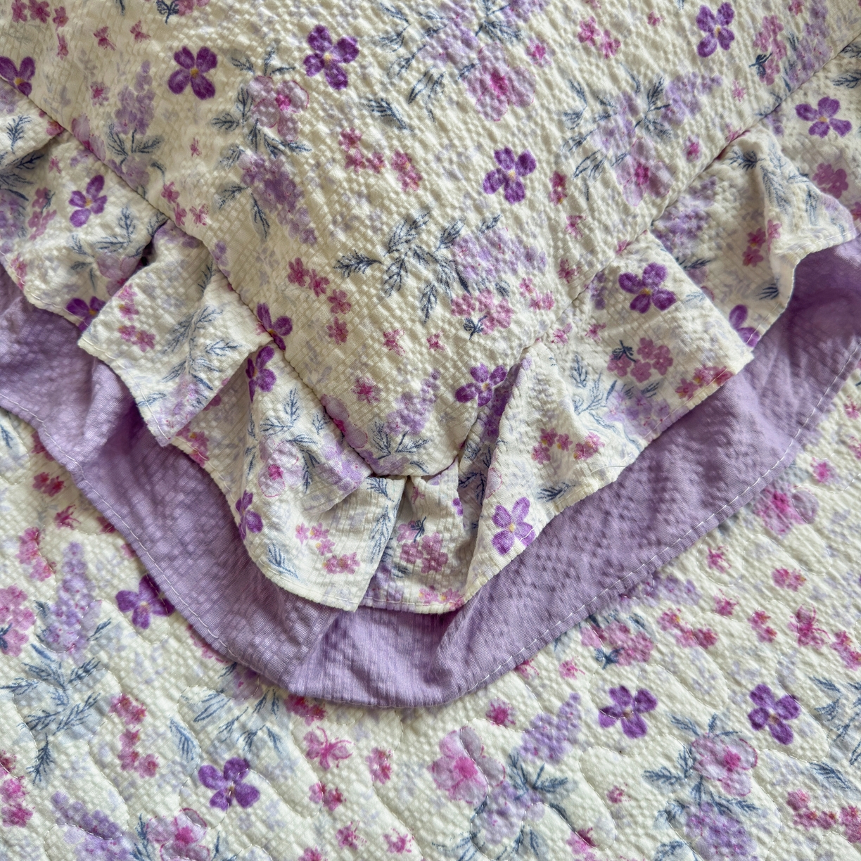 91家纺网 家纺一手货源 找家纺 雅眠居 2026直播爆款泡芙双层纱蕾丝花边被套款床盖款四件套 紫雾