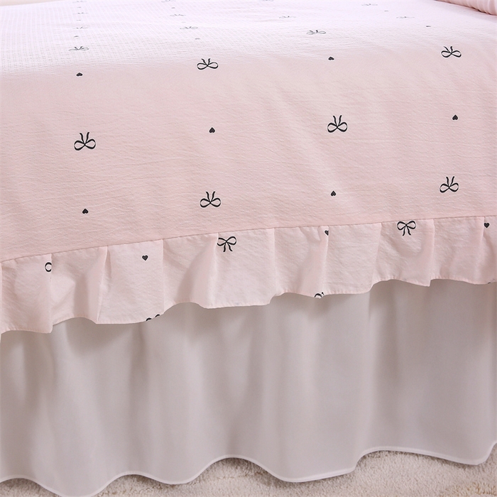 91家纺网 家纺一手货源 找家纺 乐逸家纺 2026新款源头工厂美容床罩套件可定制可以刺绣logo四季款亲肤 小清新蝴蝶结拼白