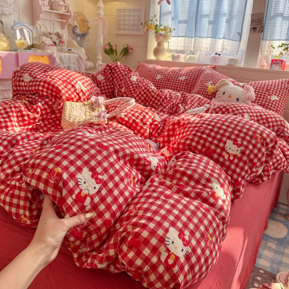 91家纺网 家纺一手货源 找家纺 初念 2026新款云感纱印花四件套 礼物KT