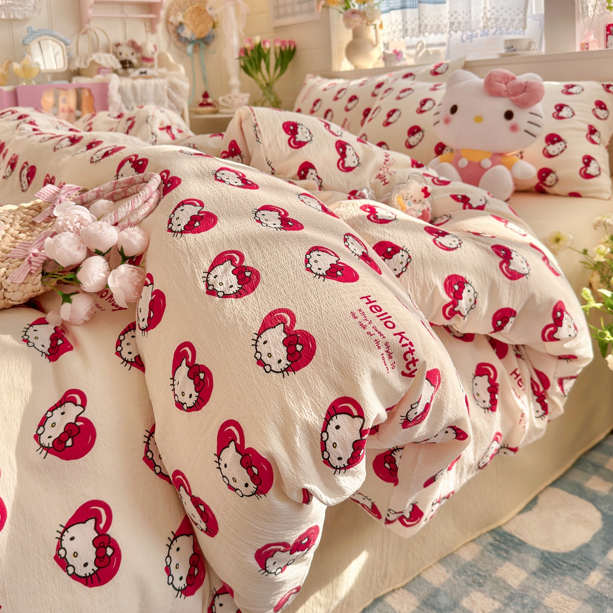 91家纺网 家纺一手货源 找家纺 初念 2026新款云感纱印花四件套 红心凯蒂