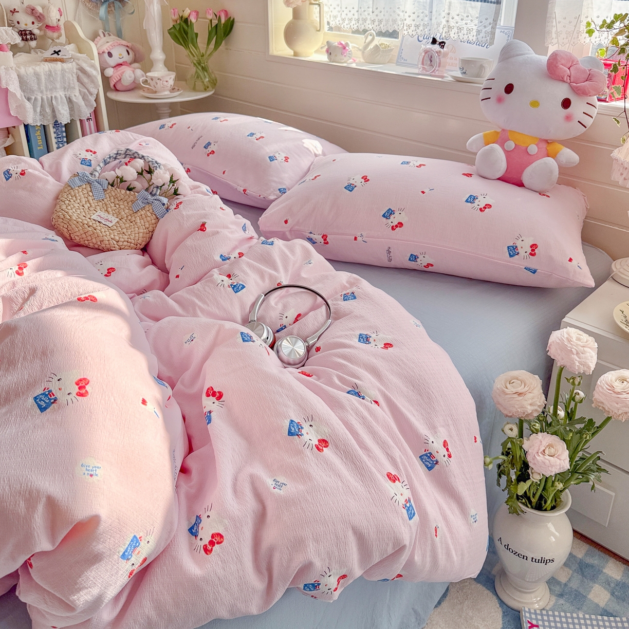 91家纺网 家纺一手货源 找家纺 初念 2026新款云感纱印花四件套 凯蒂养鱼