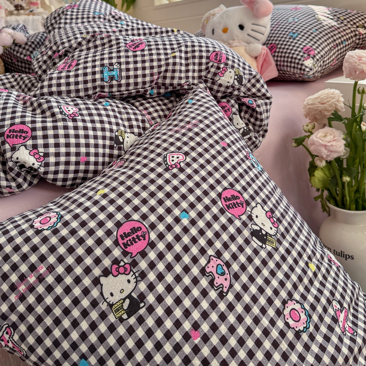 91家纺网 家纺一手货源 找家纺 初念 2026新款云感纱印花四件套 棋盘粉KT