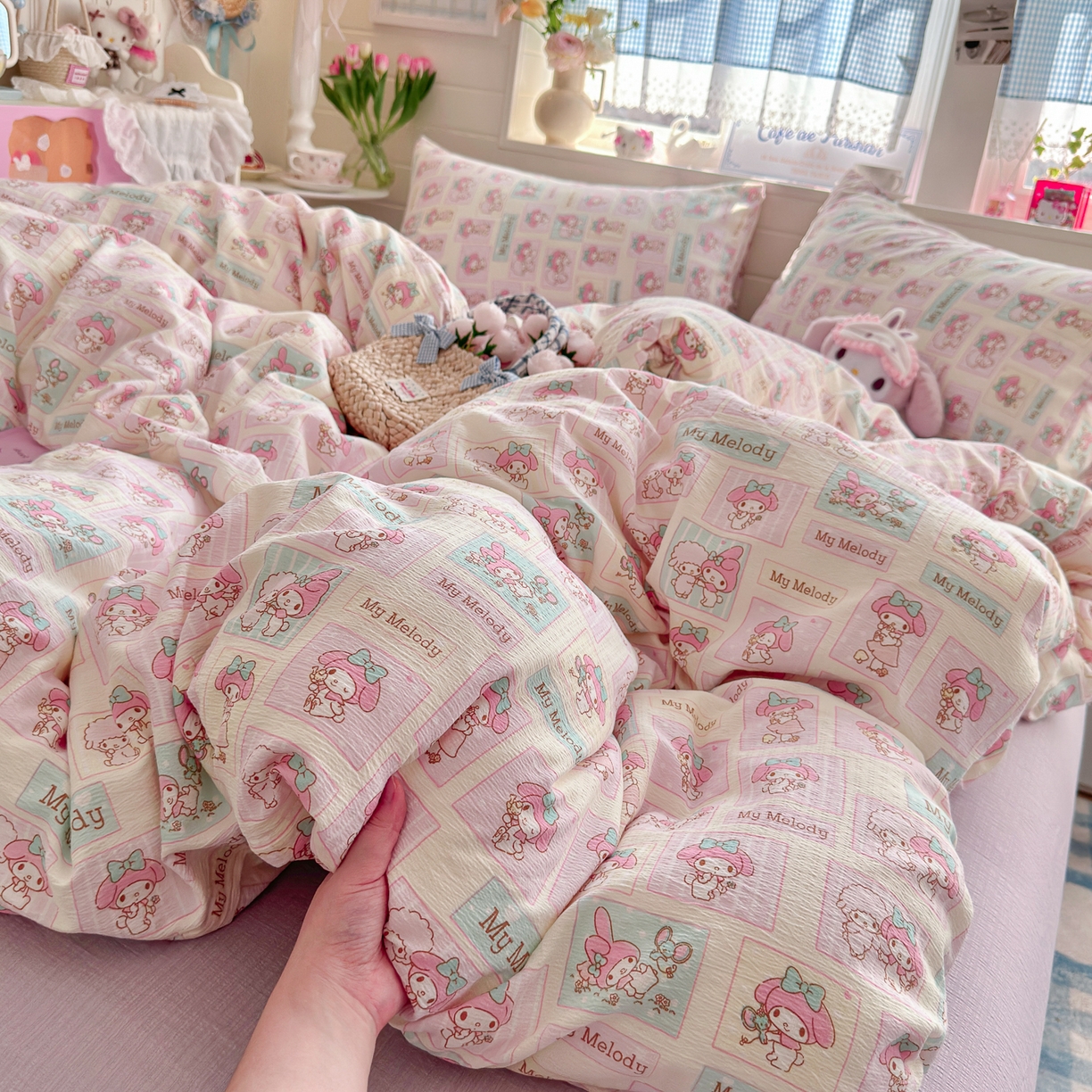 91家纺网 家纺一手货源 找家纺 初念 2026新款云感纱印花四件套 软萌方块乐蒂