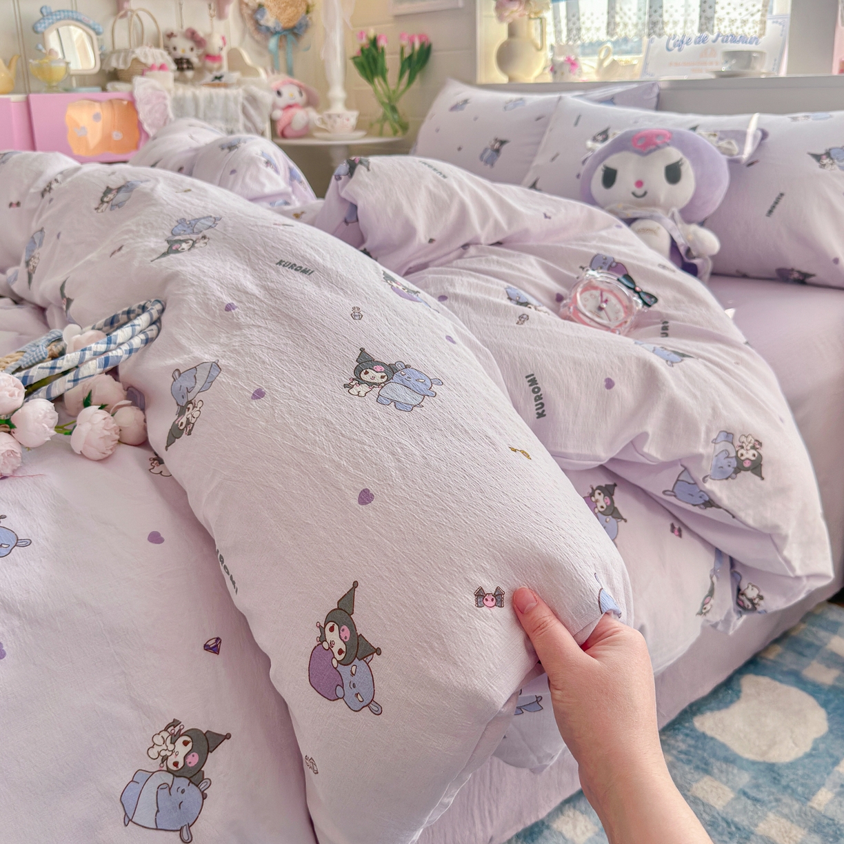 91家纺网 家纺一手货源 找家纺 初念 2026新款云感纱印花四件套 小怪库洛米