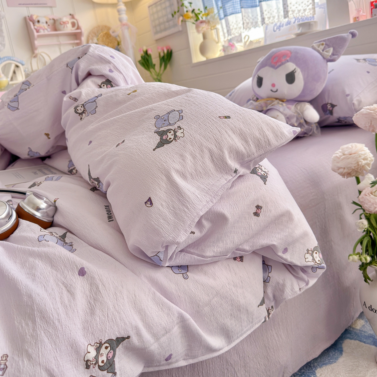 91家纺网 家纺一手货源 找家纺 初念 2026新款云感纱印花四件套 小怪库洛米