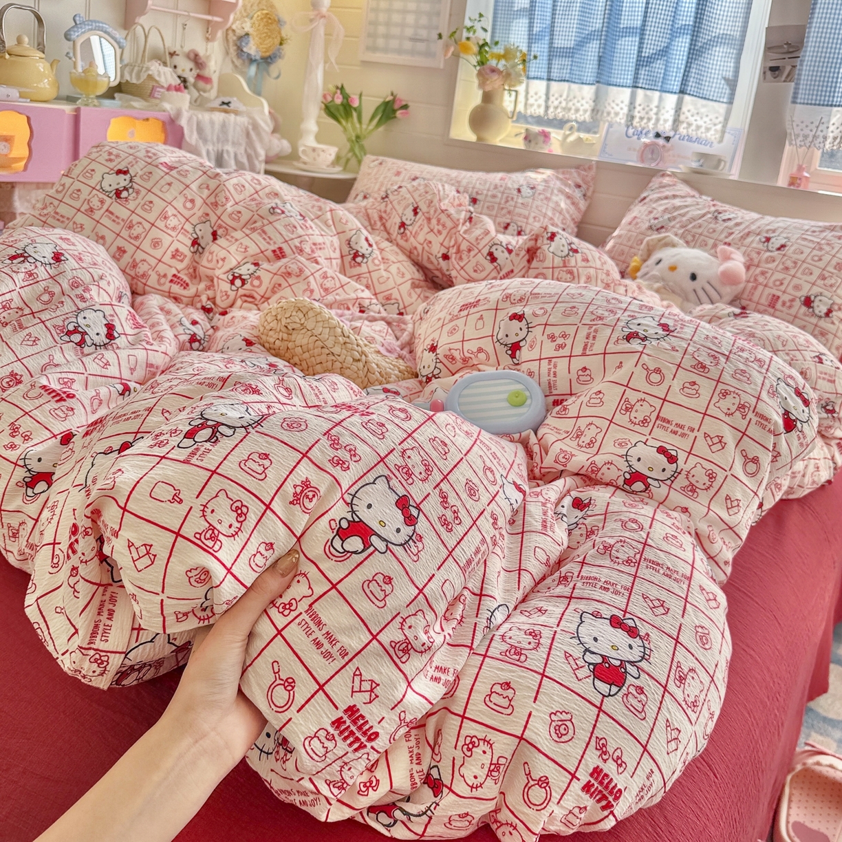 91家纺网 家纺一手货源 找家纺 初念 2026新款云感纱印花四件套 幸运符号红