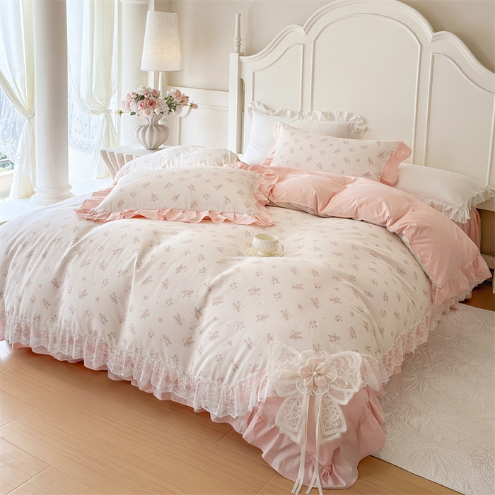 91家纺网 家纺一手货源 找家纺 花香四季家纺 2026新款法式全棉纯棉印花床裙款四件套-法式甜心 法式甜心-粉
