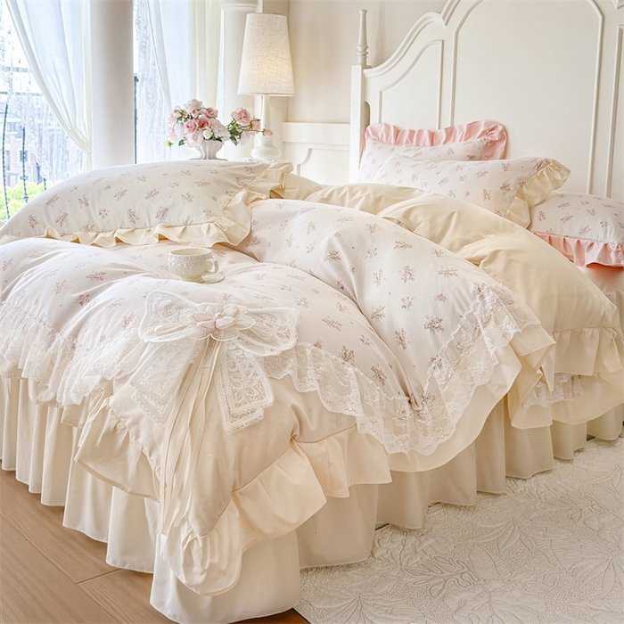 91家纺网 家纺一手货源 找家纺 花香四季家纺 2026新款法式全棉纯棉印花床裙款四件套-法式甜心 法式甜心-米白