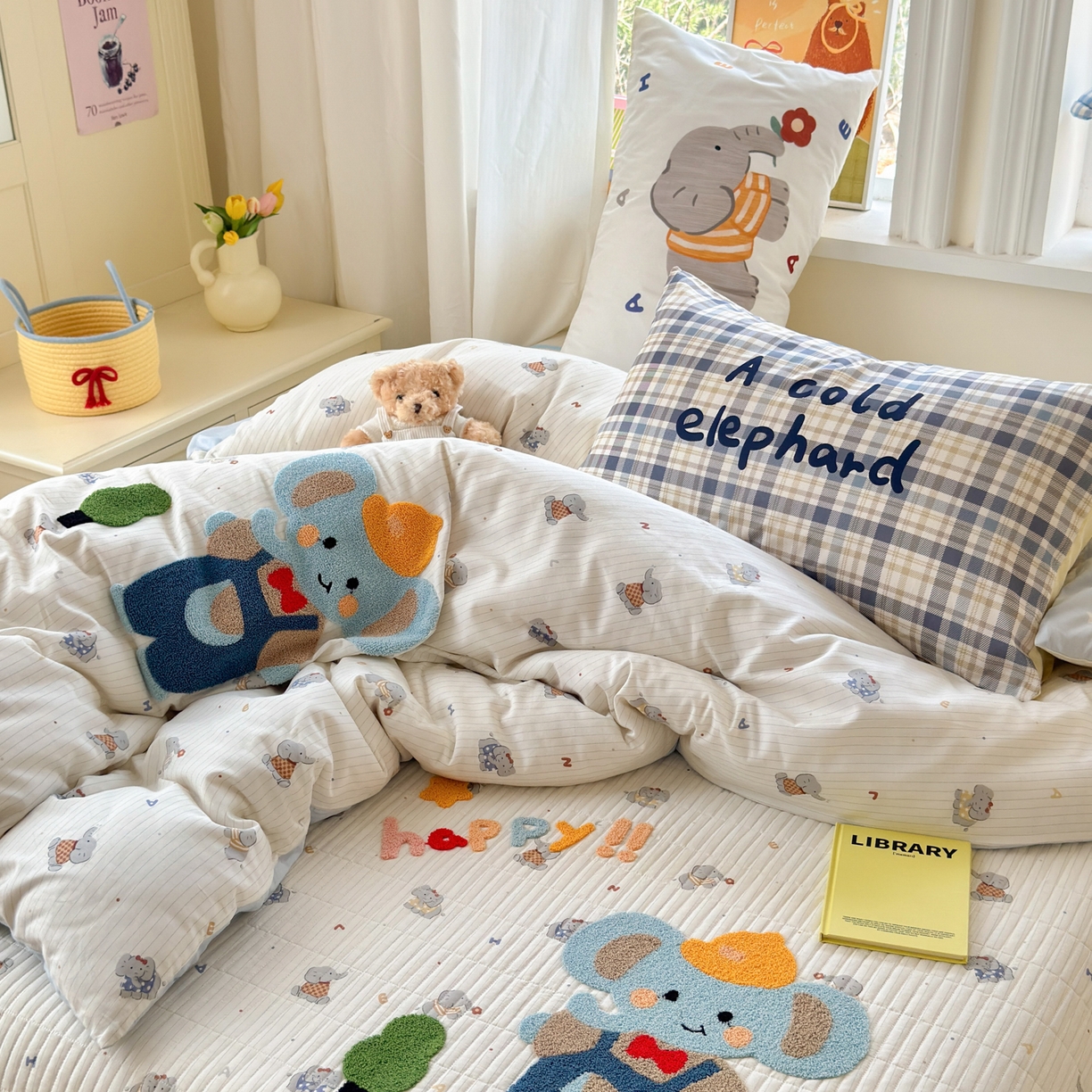 91家纺网 家纺一手货源 找家纺 （总）妮可 2026新款全棉毛巾绣夹棉床盖四件套搭配大版数码印花枕套