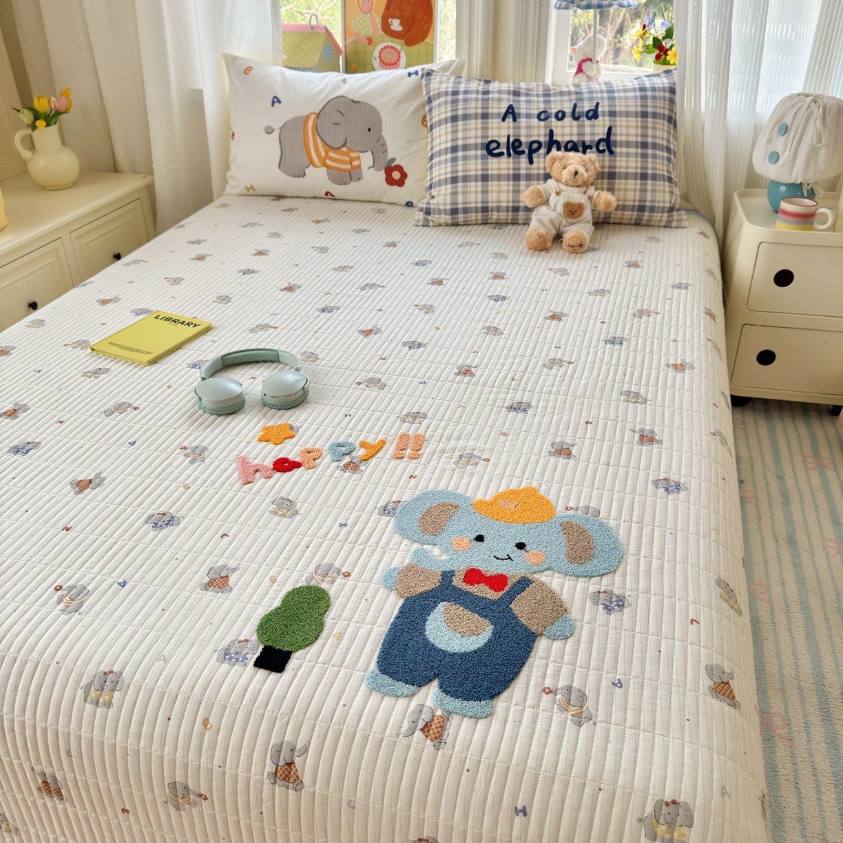 91家纺网 家纺一手货源 找家纺 （总）妮可 2026新款全棉毛巾绣夹棉床盖四件套搭配大版数码印花枕套