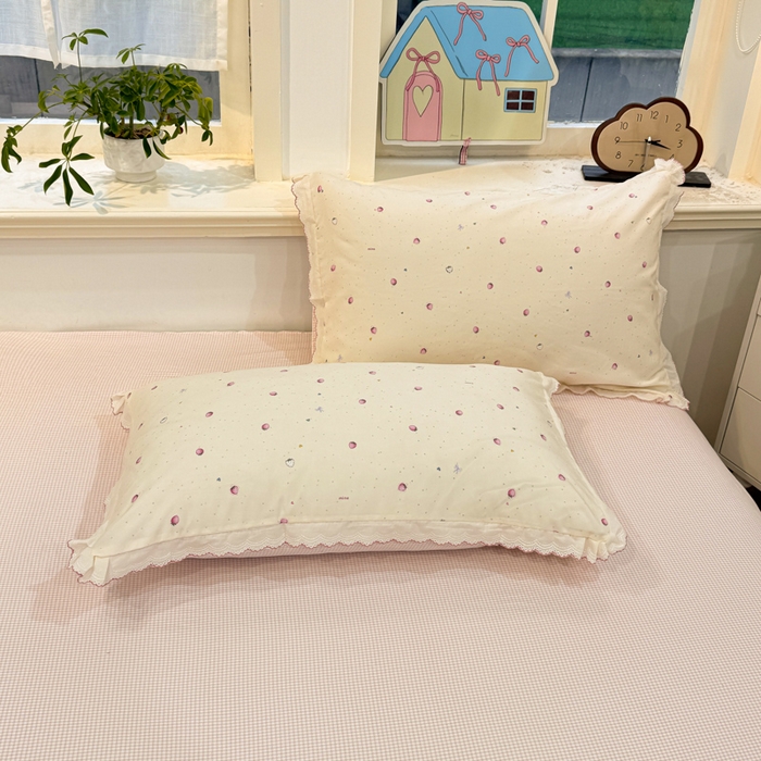 91家纺网 家纺一手货源 找家纺 漫仙阁家纺 2026新款云感泡芙棉夏被四件套 莓果