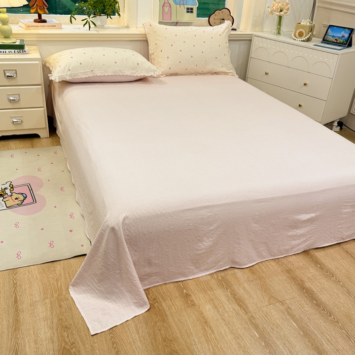 91家纺网 家纺一手货源 找家纺 漫仙阁家纺 2026新款云感泡芙棉夏被四件套 莓果