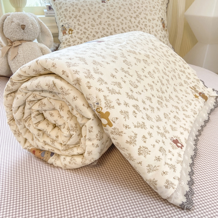 91家纺网 家纺一手货源 找家纺 漫仙阁家纺 2026新款云感泡芙棉夏被四件套 午后时光