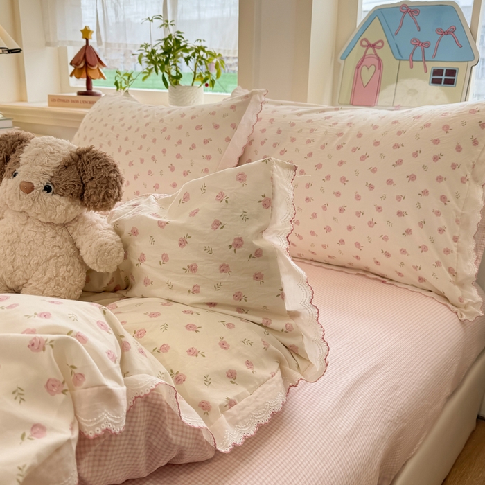 91家纺网 家纺一手货源 找家纺 漫仙阁家纺 2026新款云感泡芙棉夏被四件套 小玫瑰