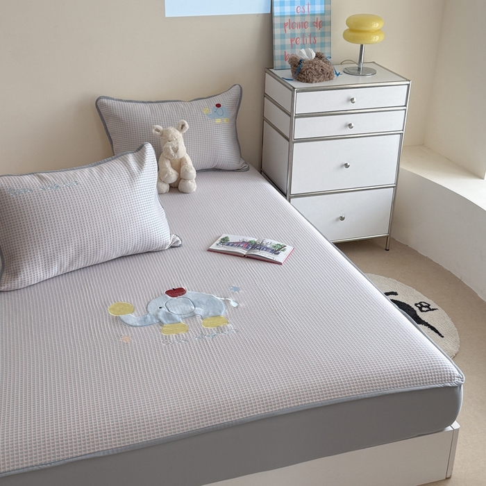 91家纺网 家纺一手货源 找家纺 暖生活 2026春夏新款3DMAX超凉感原创软凉席席子空调软席-床笠款 苹果象-床笠款