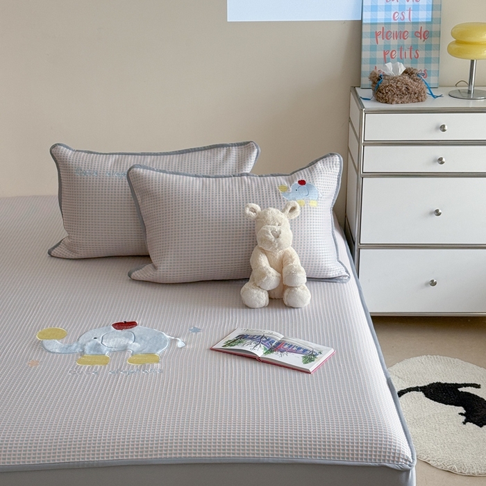 91家纺网 家纺一手货源 找家纺 暖生活 2026春夏新款3DMAX超凉感原创软凉席席子空调软席-床笠款 苹果象-床笠款